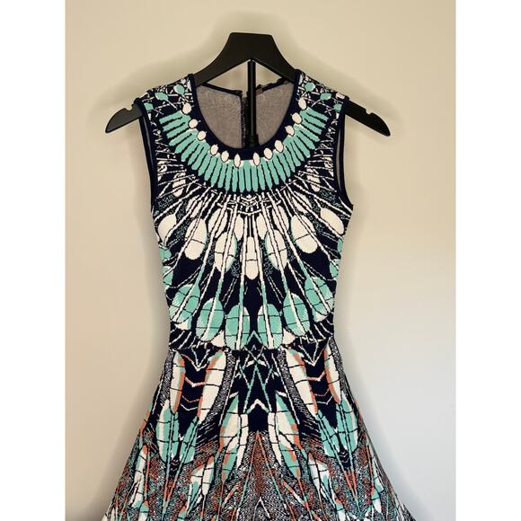 BCBG Max Azria Print Kit Mini Dress - SO CUTE! Women's XXS - Picture 1 of 4